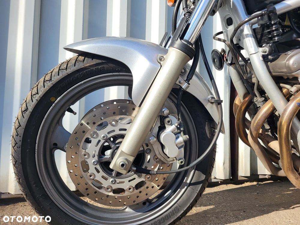 Yamaha XJ - 16