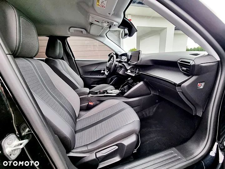 Peugeot 2008 1.5 BlueHDi Allure S&S EAT8 - 18