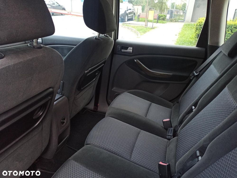 Ford Focus C-Max 1.6 TDCi Ghia - 10