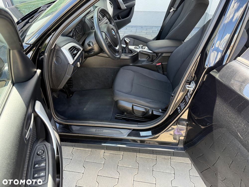 BMW Seria 1 118d - 10