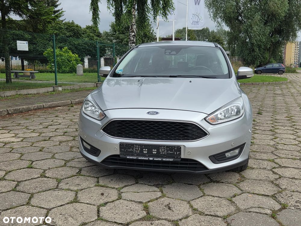 Ford Focus Turnier 1.5 TDCi ECOnetic 88g Start-Stopp-Sy Business - 4