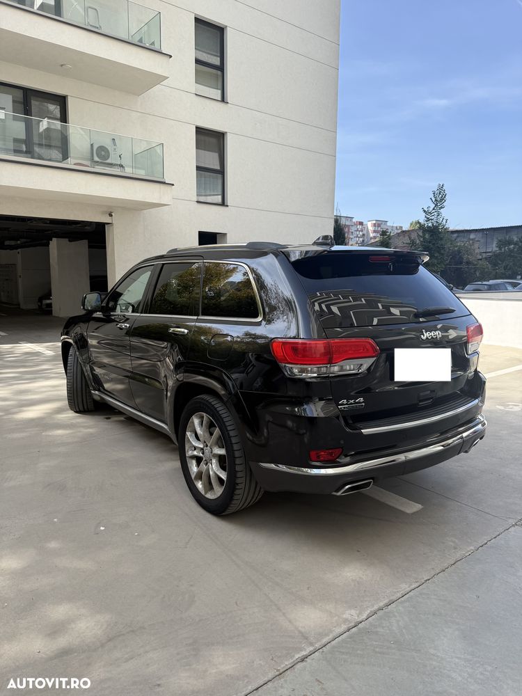 Jeep Grand Cherokee - 9