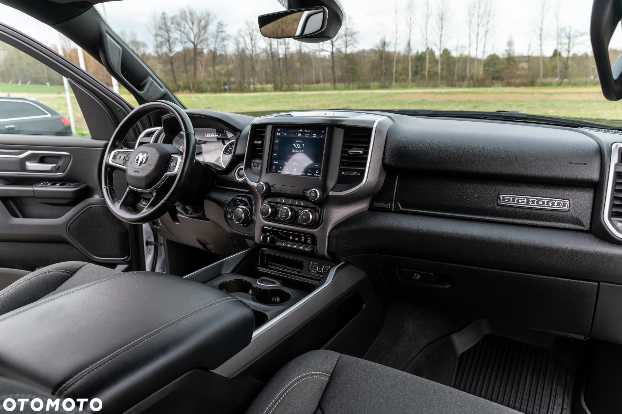 Dodge RAM 1500 5.7 4x4 - 25