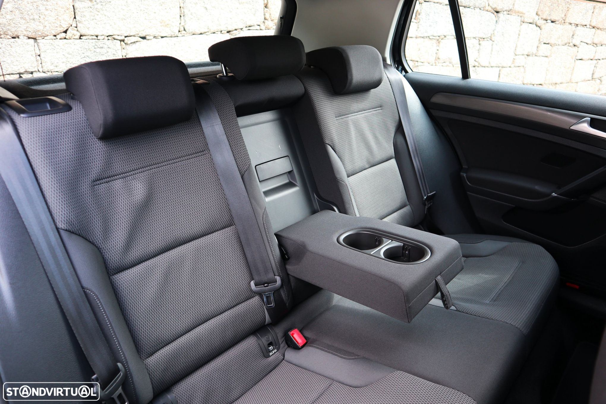 VW Golf - 45