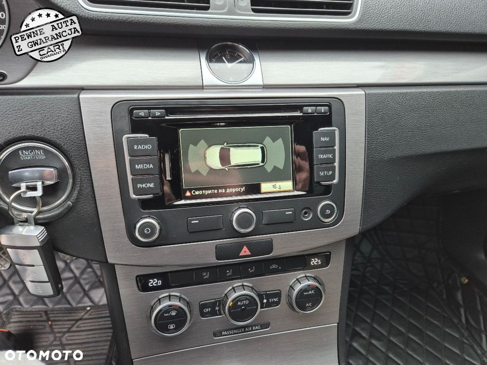 Volkswagen Passat - 23