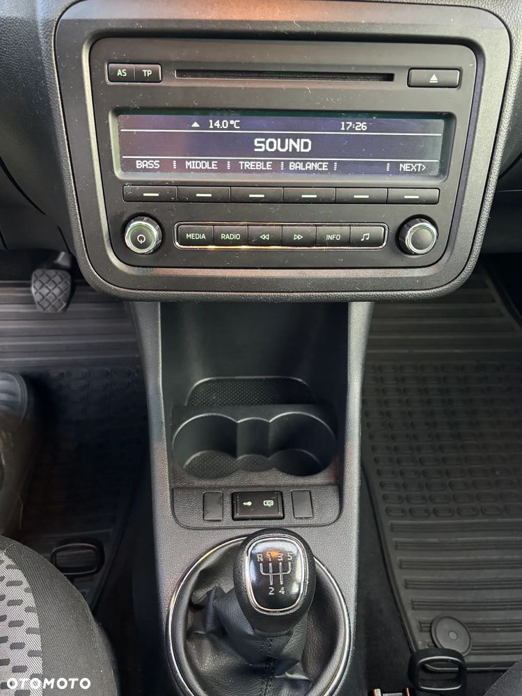 Skoda Fabia 2014 photo 4