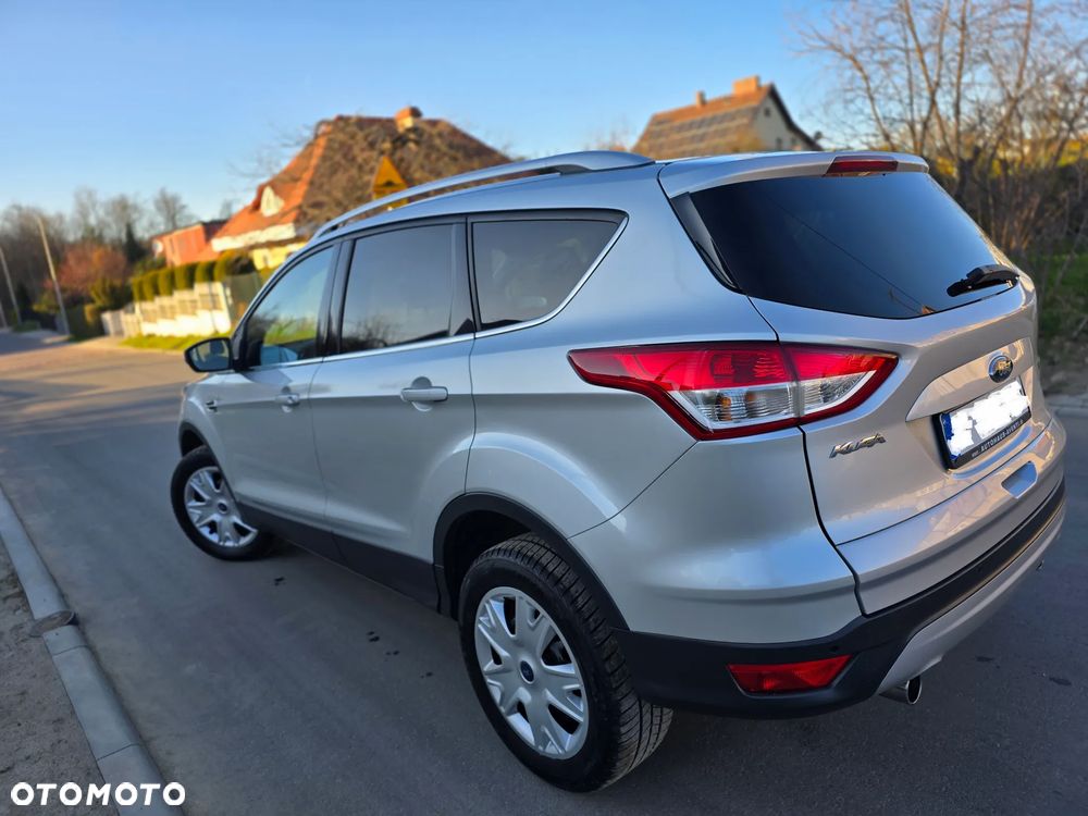Ford Kuga - 4