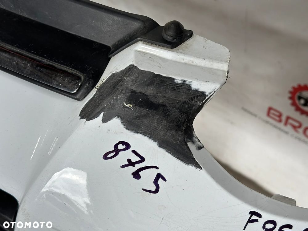 ZDERZAK PRZEDNI FORD FOCUS III - 6