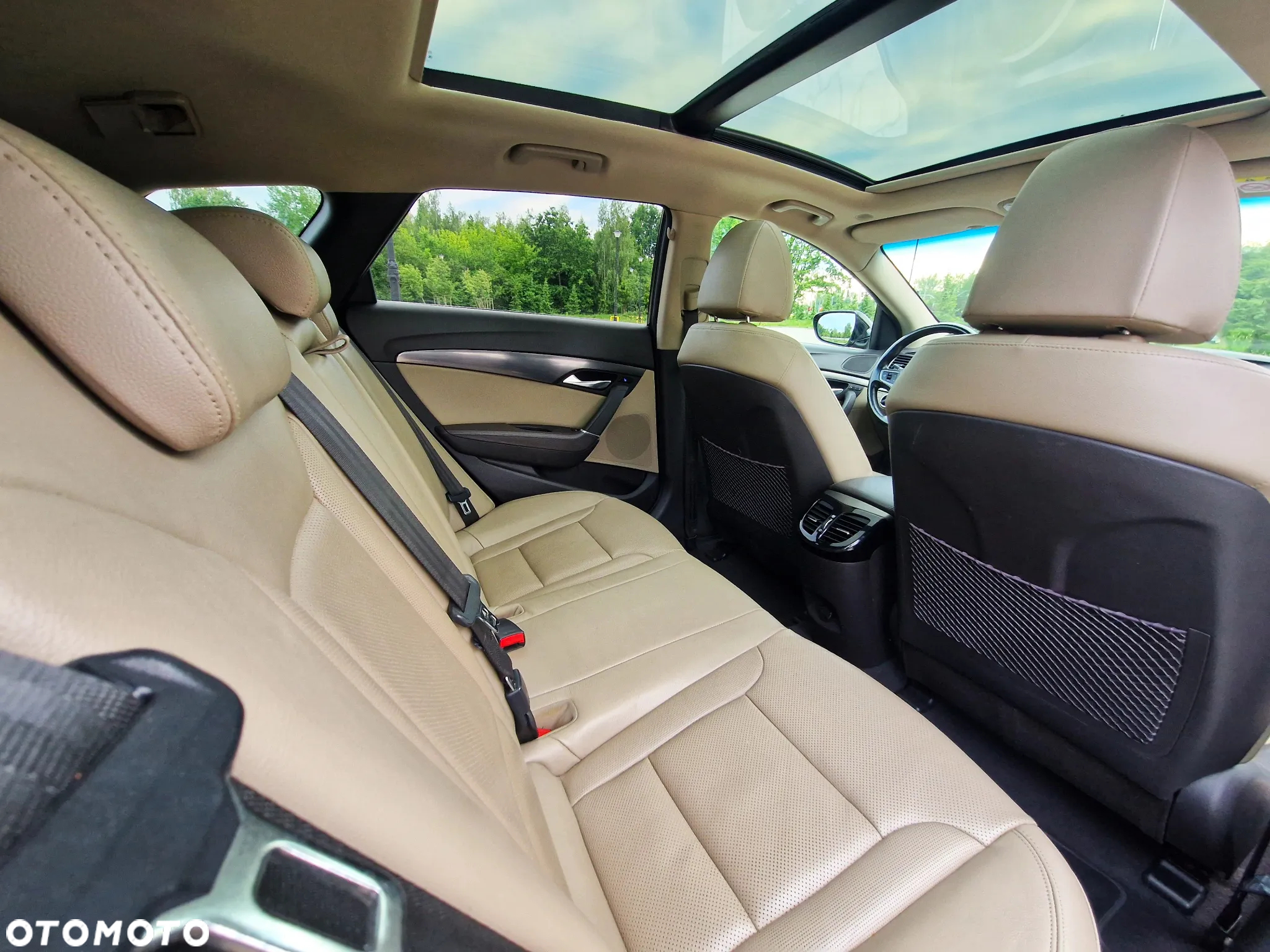 Hyundai i40 1.7 CRDi Premium DCT - 29
