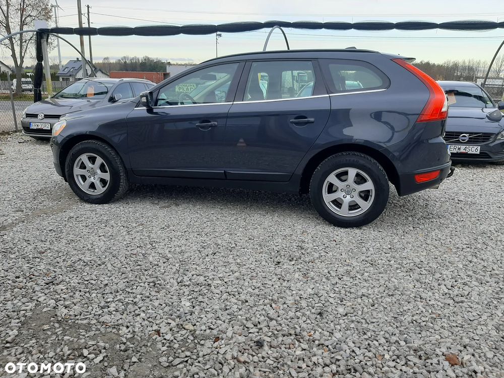 Volvo XC 60 D3 Geartronic Momentum - 5