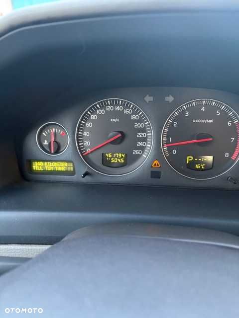 Volvo XC 70 - 8