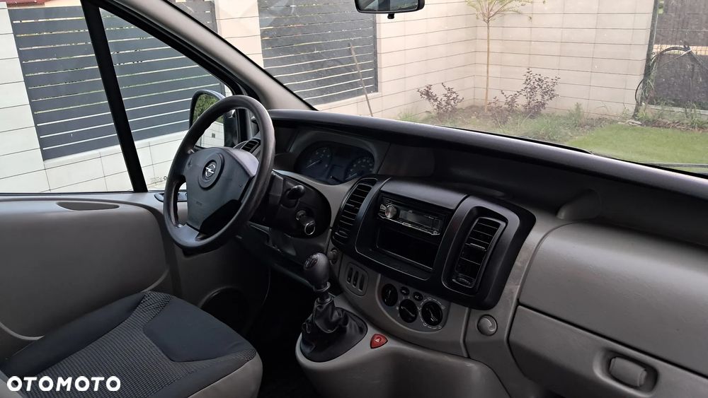 Opel Vivaro L2H1 2.9t - 6