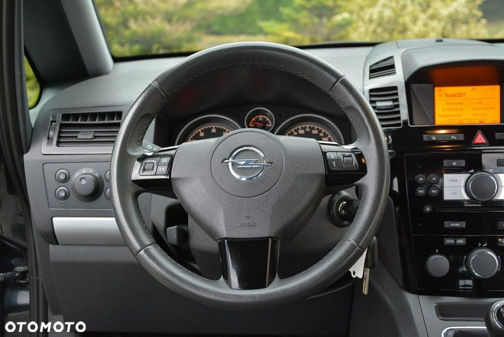 Opel Zafira 1.6 Active - 24