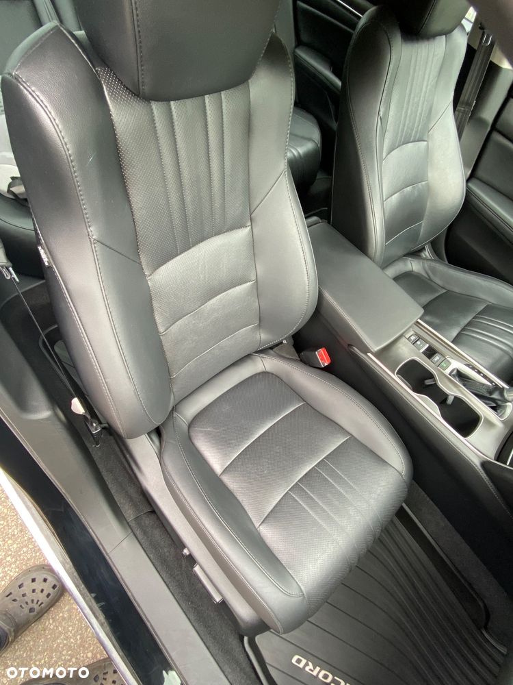 Honda Accord - 13