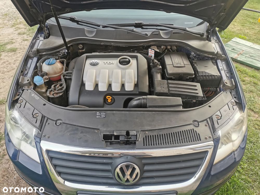 Volkswagen Passat 1.9 TDI Trendline - 5