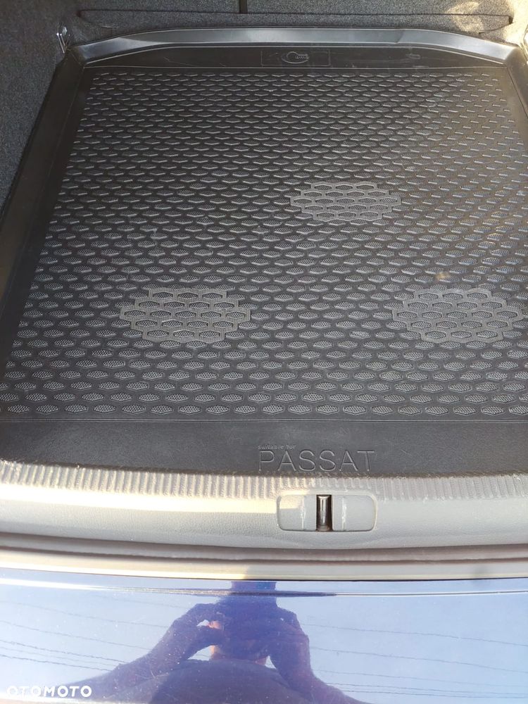 Volkswagen Passat 1.6 Comfortline - 9
