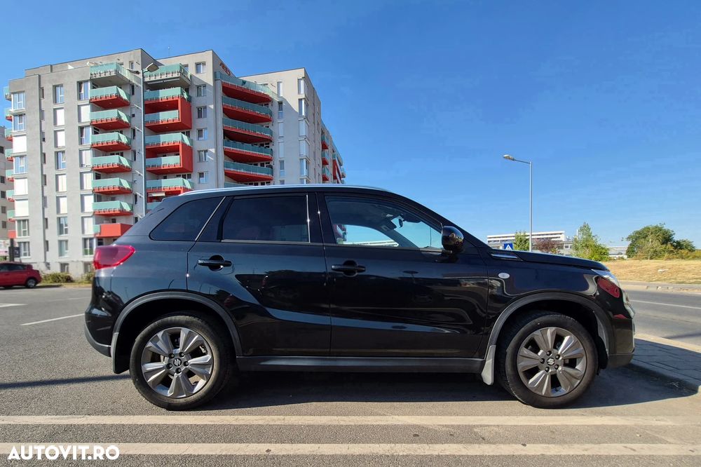 Suzuki Vitara 1.4 Boosterjet MHEV Passion - 2