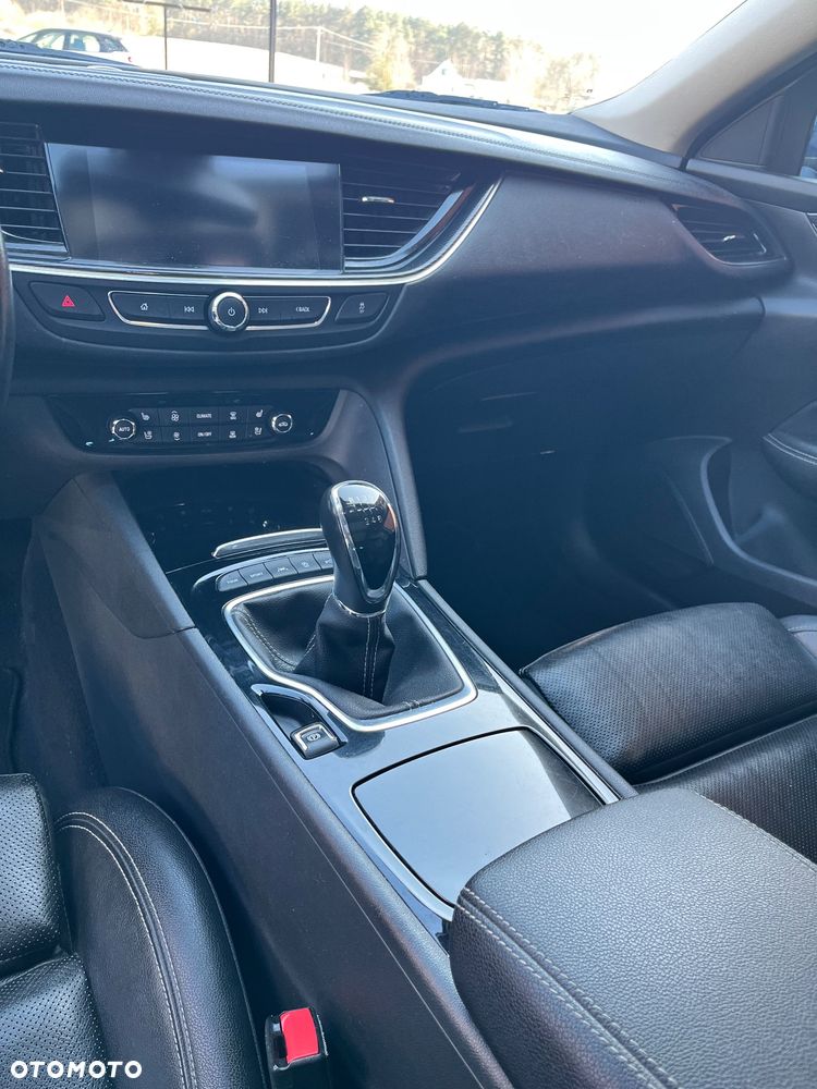 Opel Insignia 2.0 CDTI 4x4 Ultimate S&S - 9