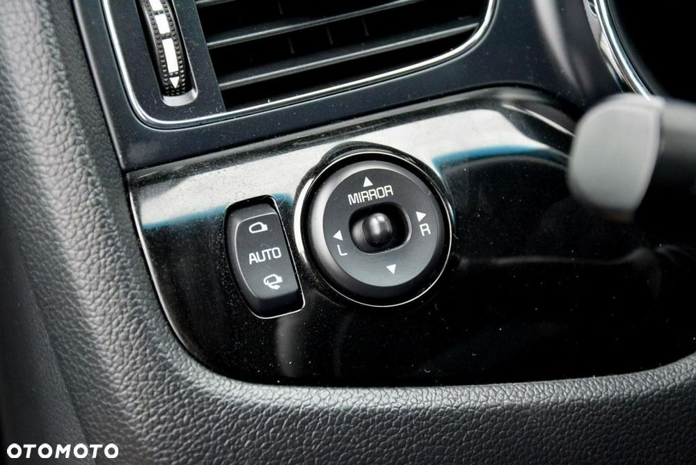 Kia Ceed 1.6 GDI Platinum Edition - 34