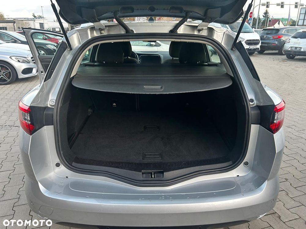 Renault Megane 1.5 dCi Dynamique EDC - 22