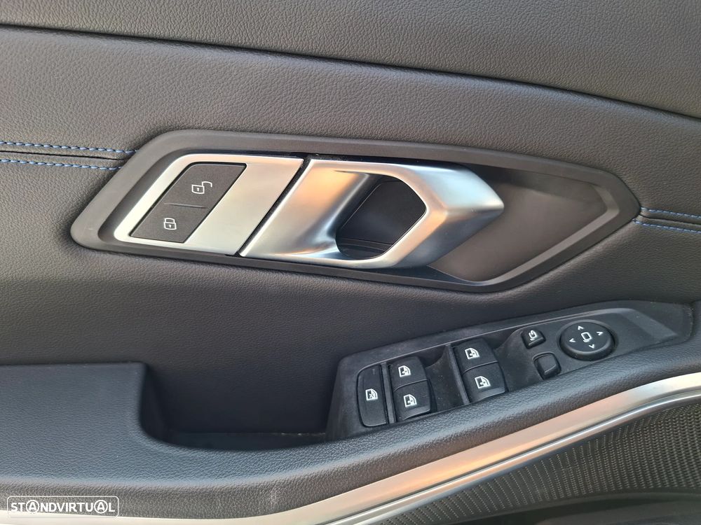 BMW 320 e xDrive Aut. M Sport - 37