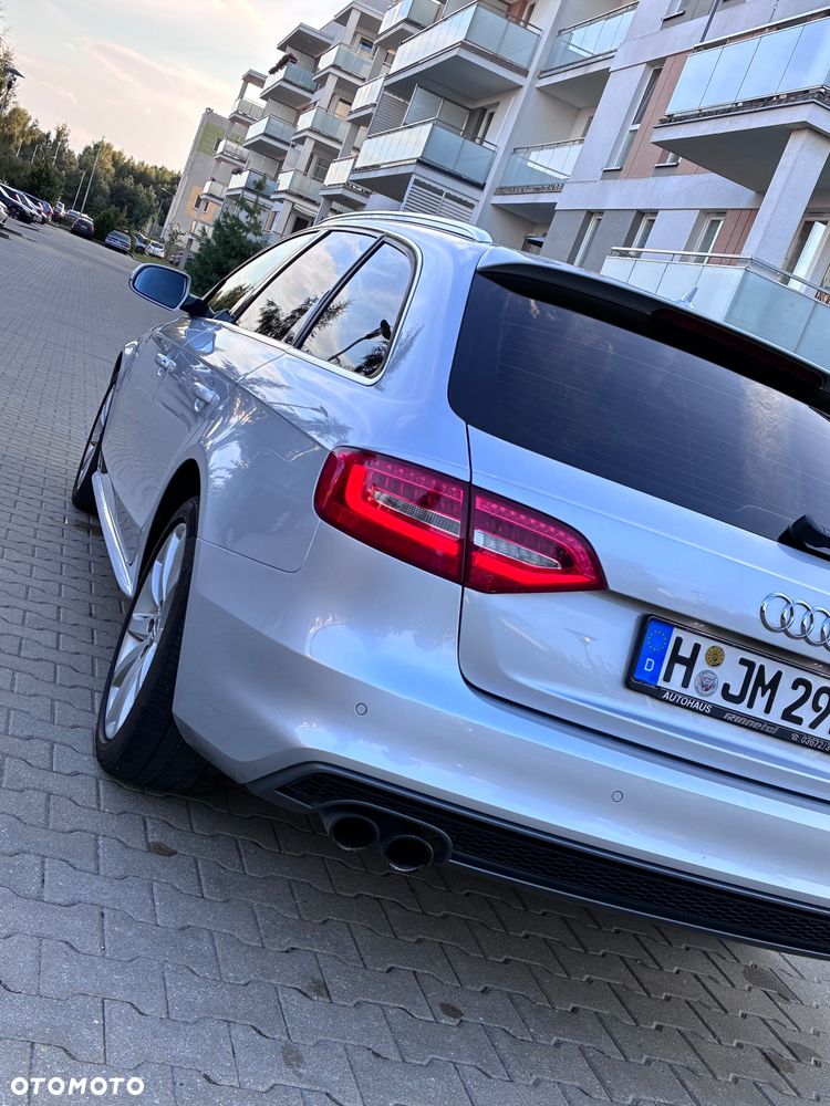 Audi A4 Avant 2.0 TDI DPF S line Sportpaket - 18