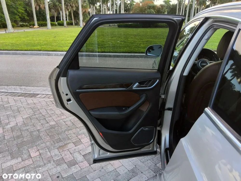 Audi Q3 2.0 TFSI Quattro S tronic sport - 8