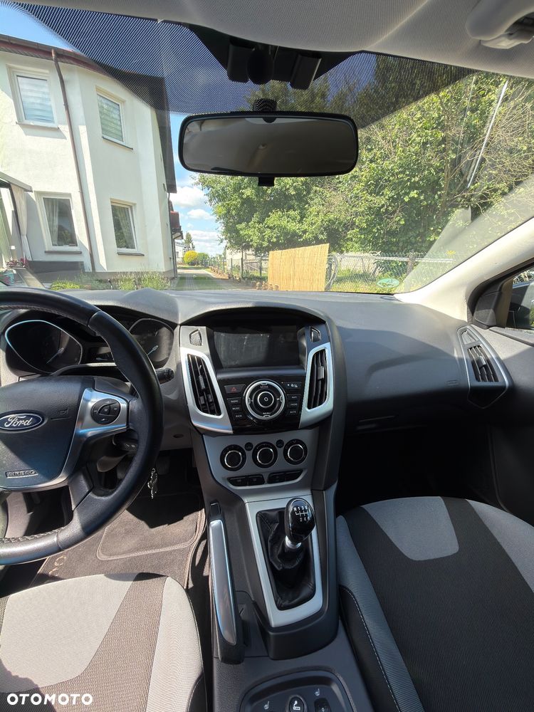 Ford Focus 1.0 EcoBoost Trend - 11