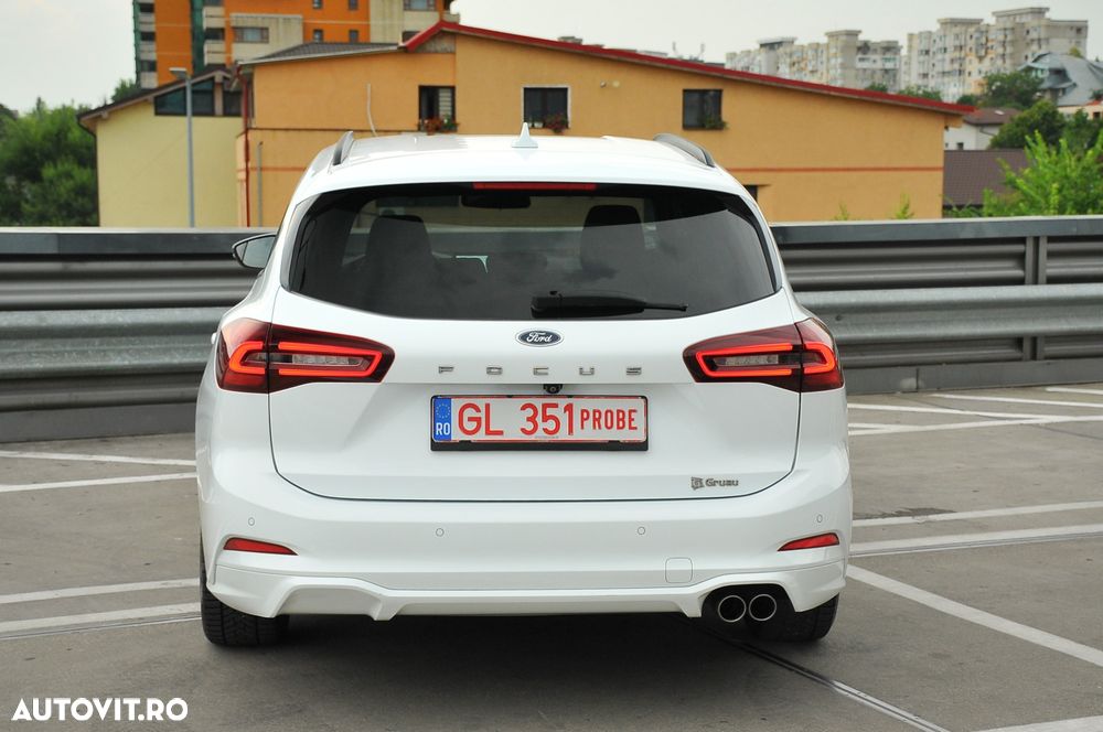 Ford Focus 1.5 EcoBlue ST-Line - 12