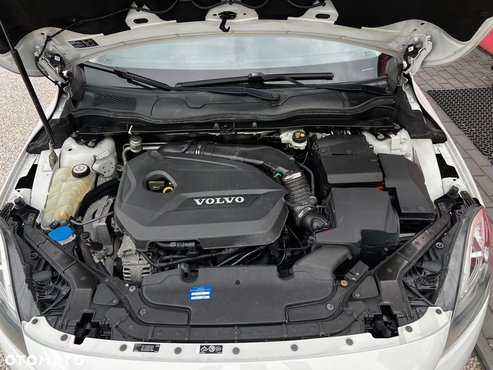 Volvo V40 T3 - 35