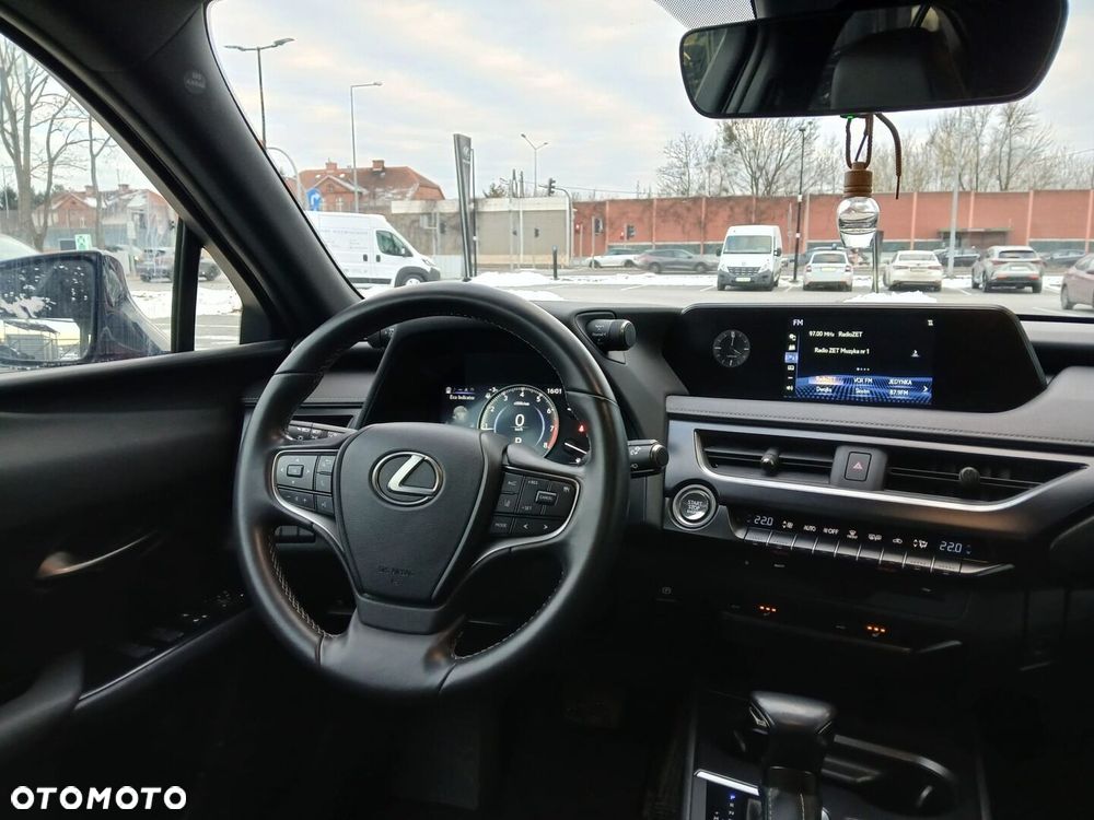 Lexus UX 200 GPF F Impression 2WD - 5