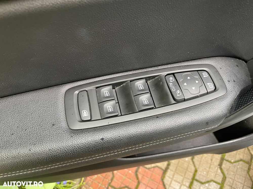 Renault Megane TCe 140 GPF Intens - 9