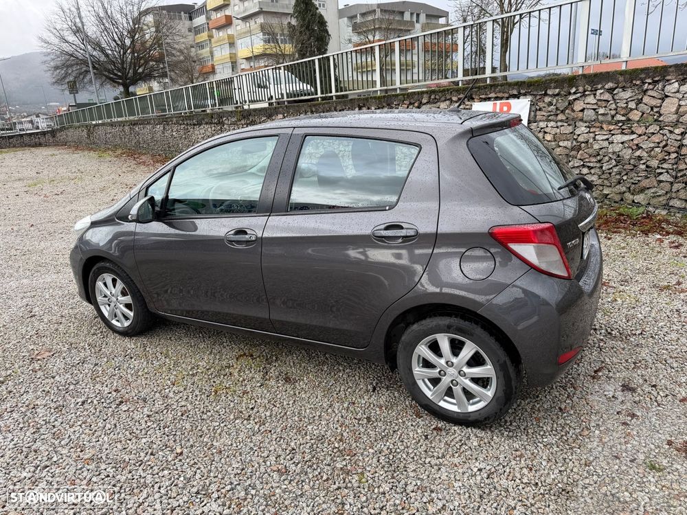 Toyota Yaris 1.0 VVT-i Comfort+AC - 4