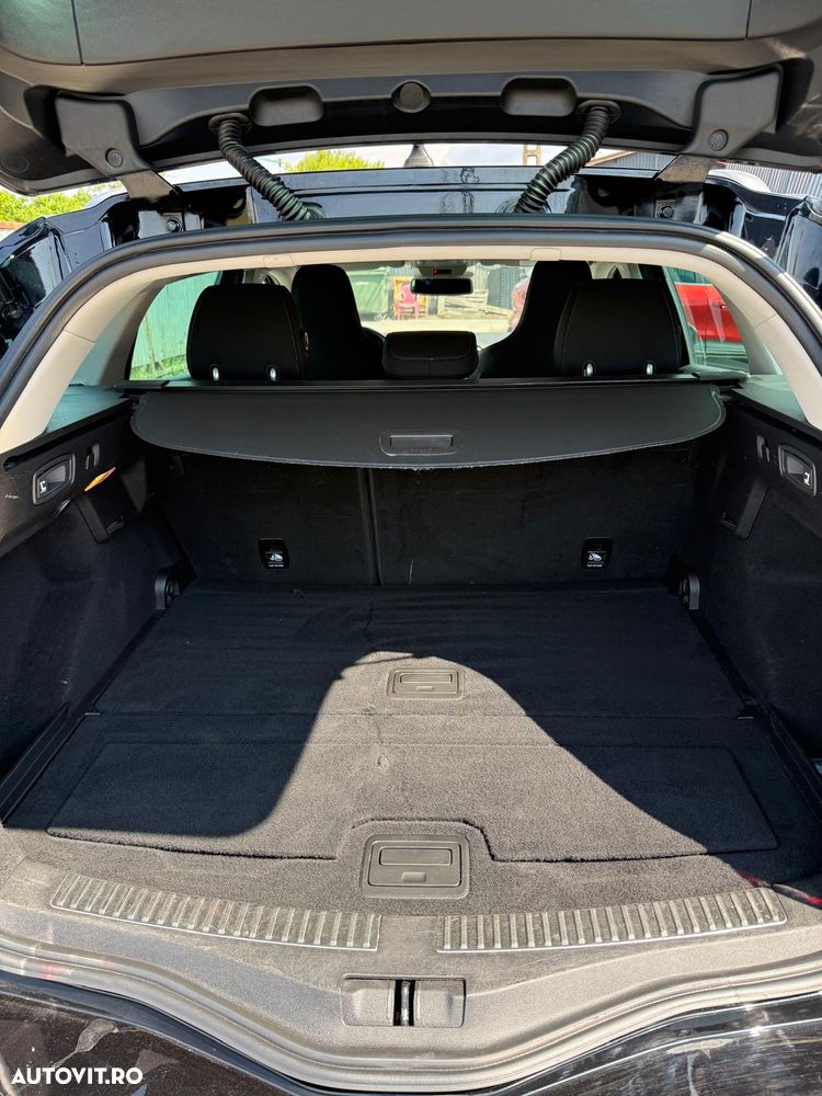 Renault Megane ENERGY dCi 130 GT LINE - 9