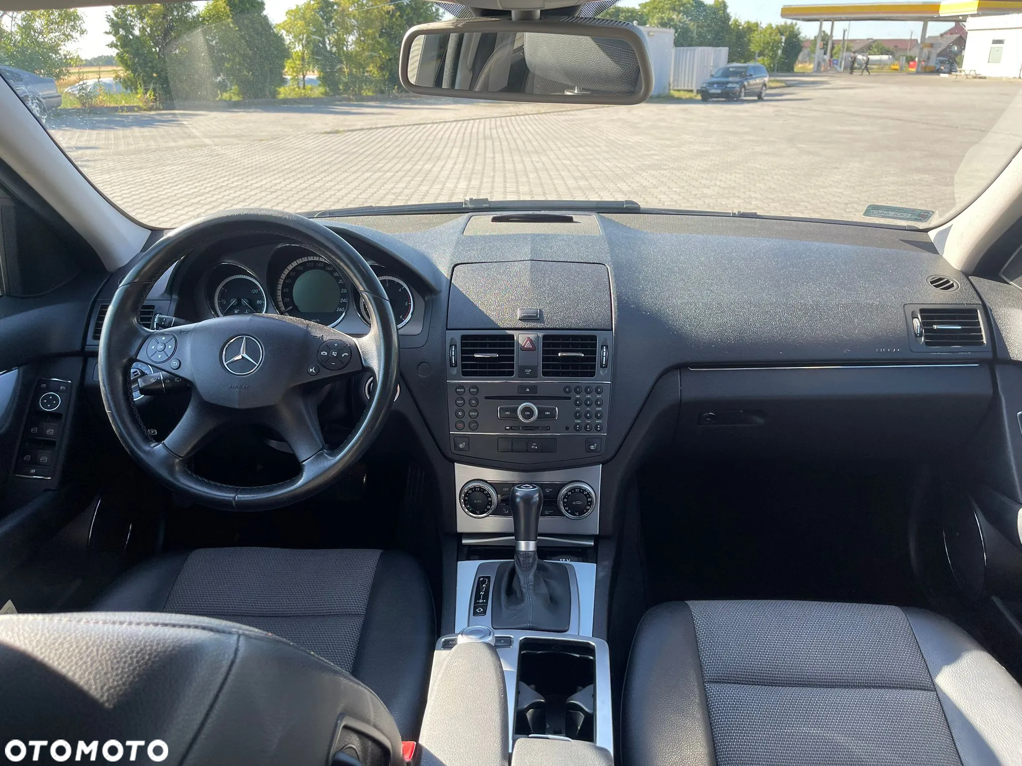 Mercedes-Benz Klasa C 250 CDI DPF Automatik BlueEFFICIENCY Avantgarde - 9