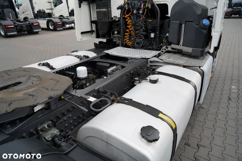 Volvo FH 460 /  LOWDECK / MEGA / I-SHIFT - 17