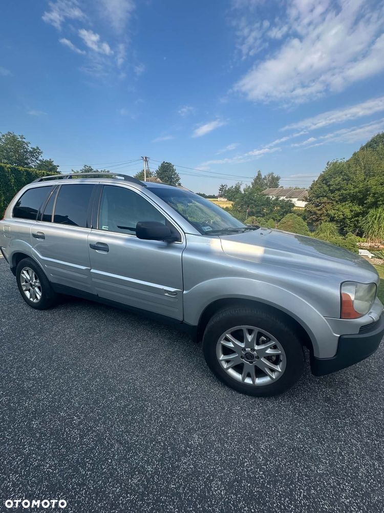 Volvo XC 90 2.5T - 4
