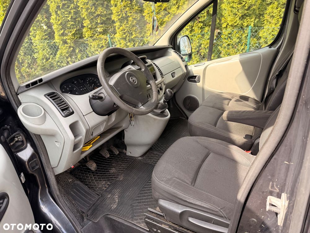 Opel Vivaro - 7