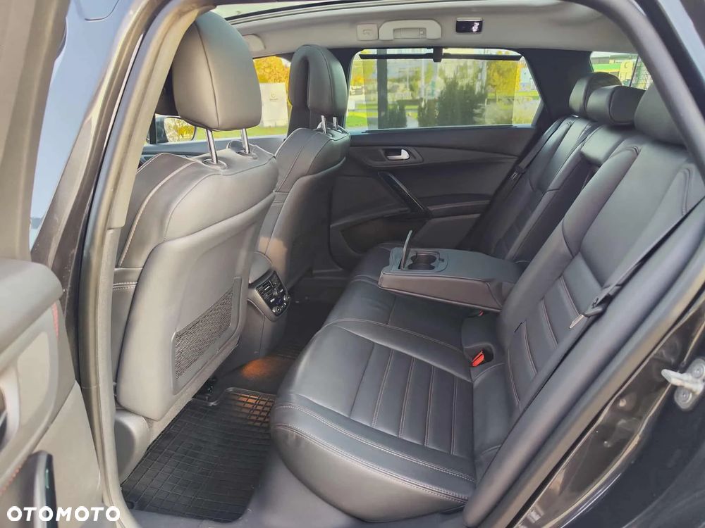 Peugeot 508 SW BlueHDi 180 EAT6 Stop&Start GT - 25