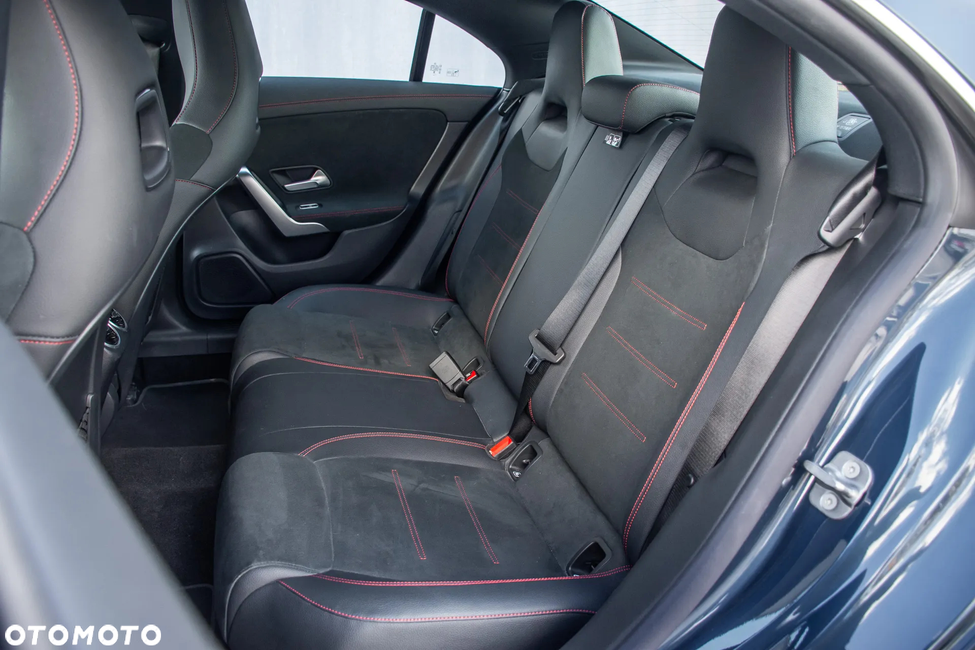 Mercedes-Benz CLA 180 AMG Line 7G-DCT - 26
