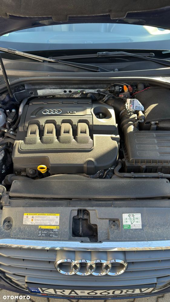 Audi A3 Sportback 2.0 TDI Ambiente - 11
