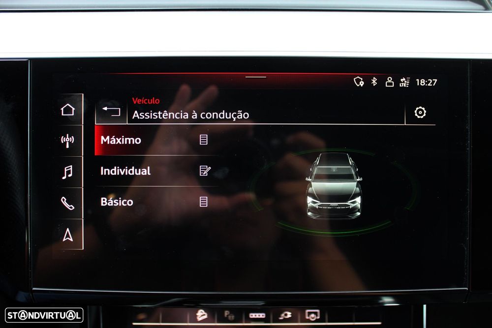 Audi e-tron 55 quattro S line - 31