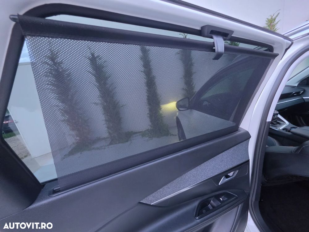 Peugeot 5008 - 11