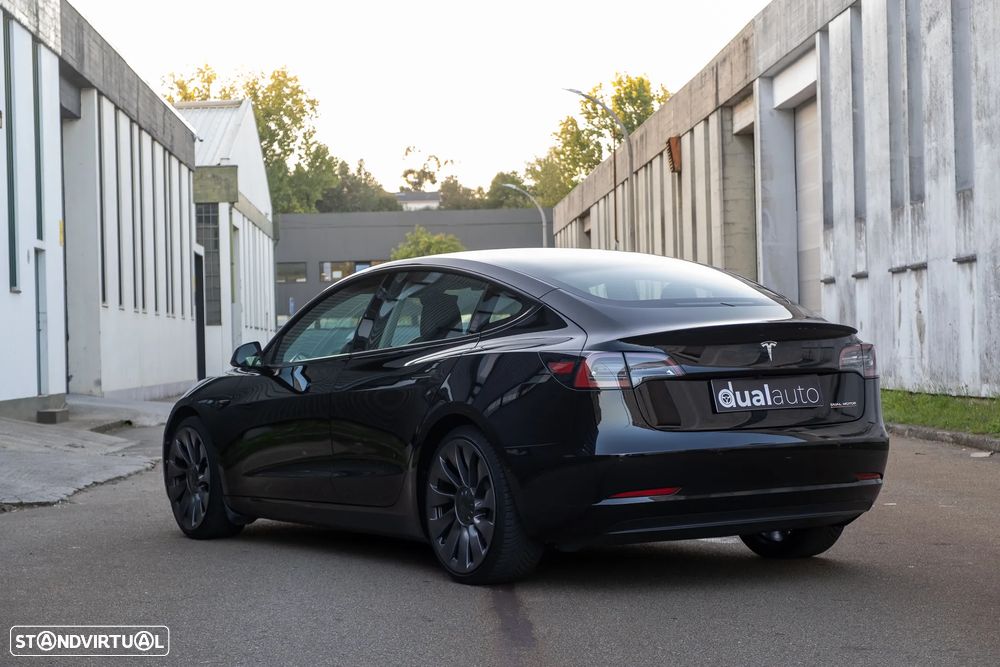 Tesla Model 3 Performance Dual Motor AWD - 11
