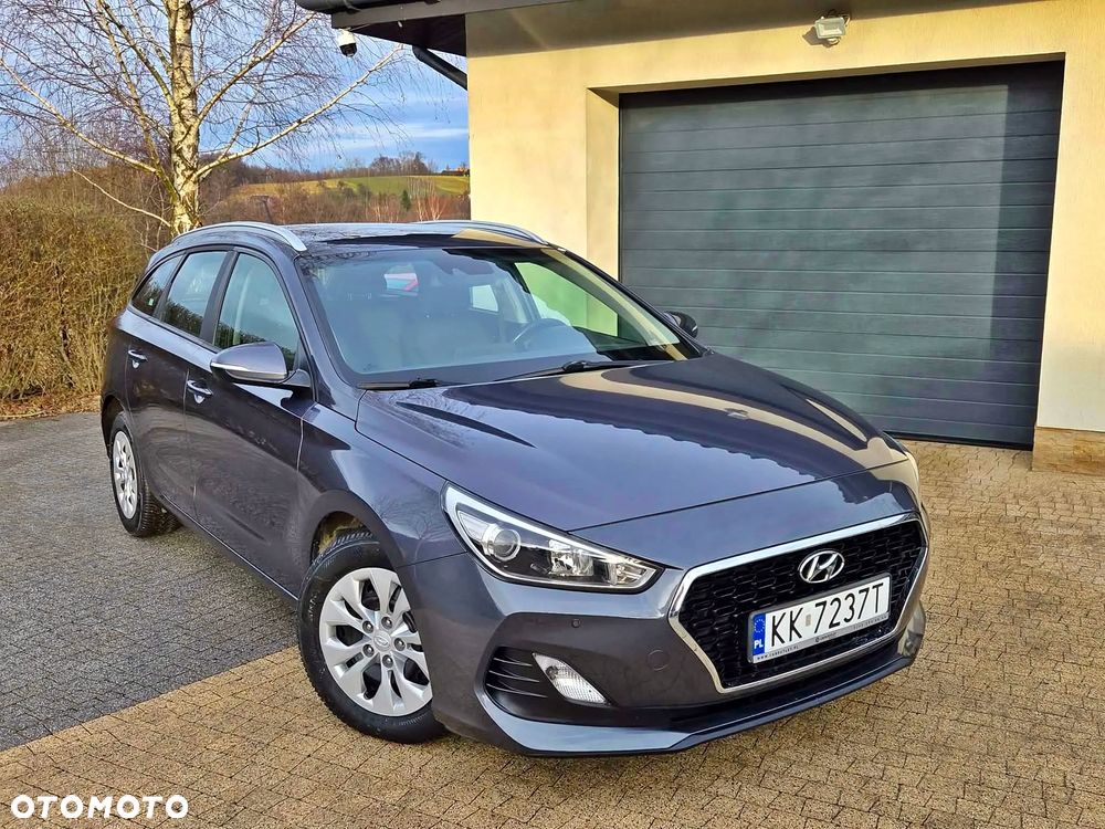 Hyundai i30 1.4 T-GDI Comfort DCT - 1
