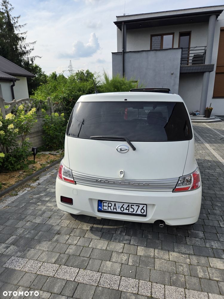 Daihatsu Materia - 8