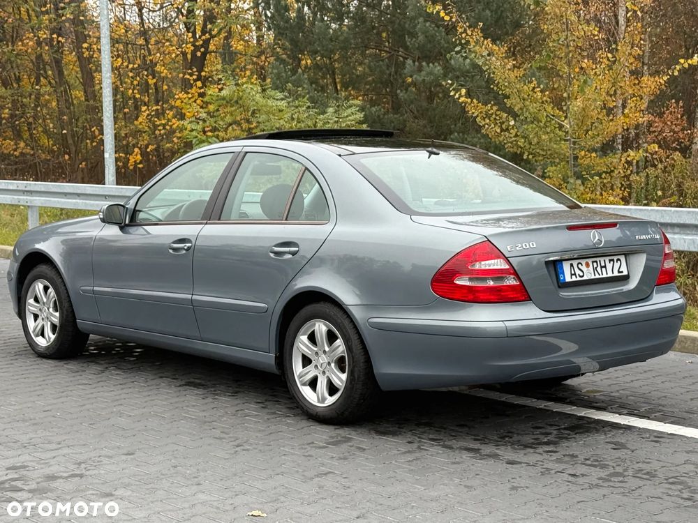 Mercedes-Benz Klasa E 200 Kompressor Elegance - 4