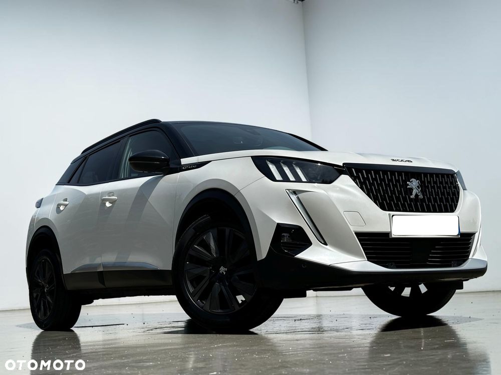 Peugeot 2008 BlueHDi 130 EAT8 GT Pack - 4