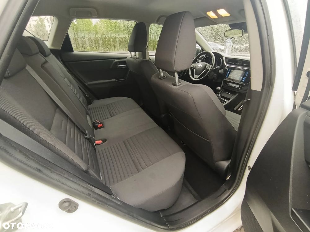 Toyota Auris 1.6 D-4D Edition-S - 13