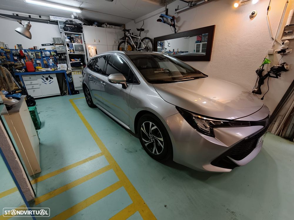 Toyota Corolla Touring Sports 1.8 Hybrid Comfort+P.Sport - 6